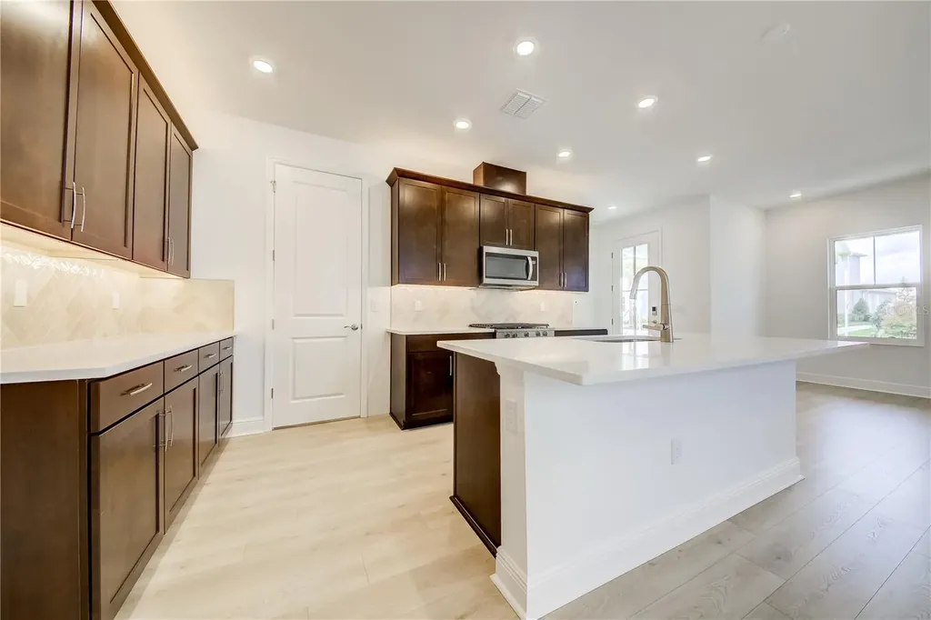 200 Eagleston Lane Lakewood Ranch FL 34240