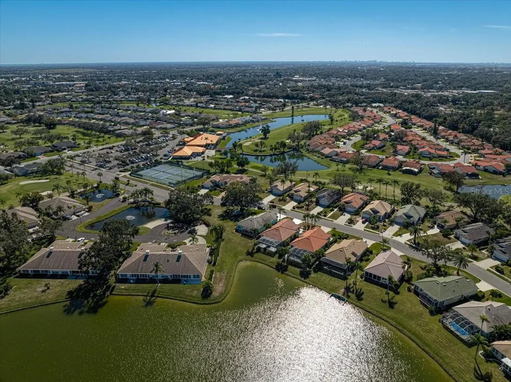 4031 Caddie Drive E Bradenton FL 34203