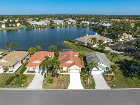 4031 Caddie Drive E Bradenton FL 34203