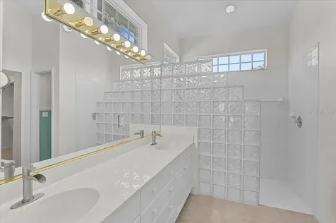 4031 Caddie Drive E Bradenton FL 34203