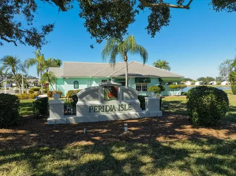 4031 Caddie Drive E Bradenton FL 34203