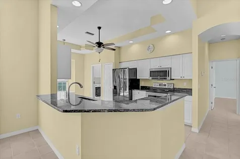 4031 Caddie Drive E Bradenton FL 34203