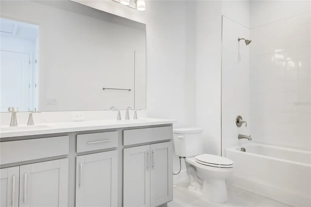 134 Bragg Lane Lakewood Ranch FL 34240