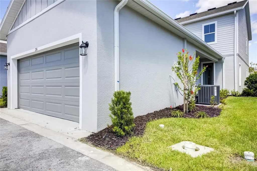134 Bragg Lane Lakewood Ranch FL 34240