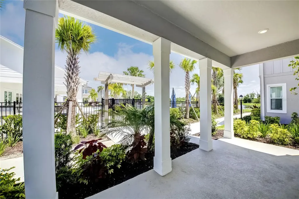 134 Bragg Lane Lakewood Ranch FL 34240