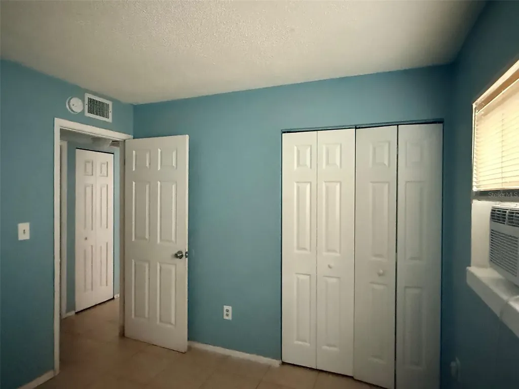 2409 13th Street W Bradenton FL 34205