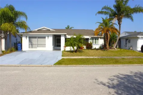 2211 Harrison Drive Holiday FL 34691