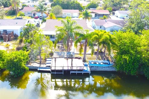 2211 Harrison Drive Holiday FL 34691