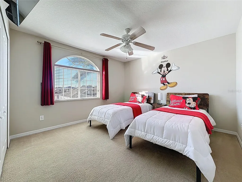 848 Sussex Drive Davenport FL 33896