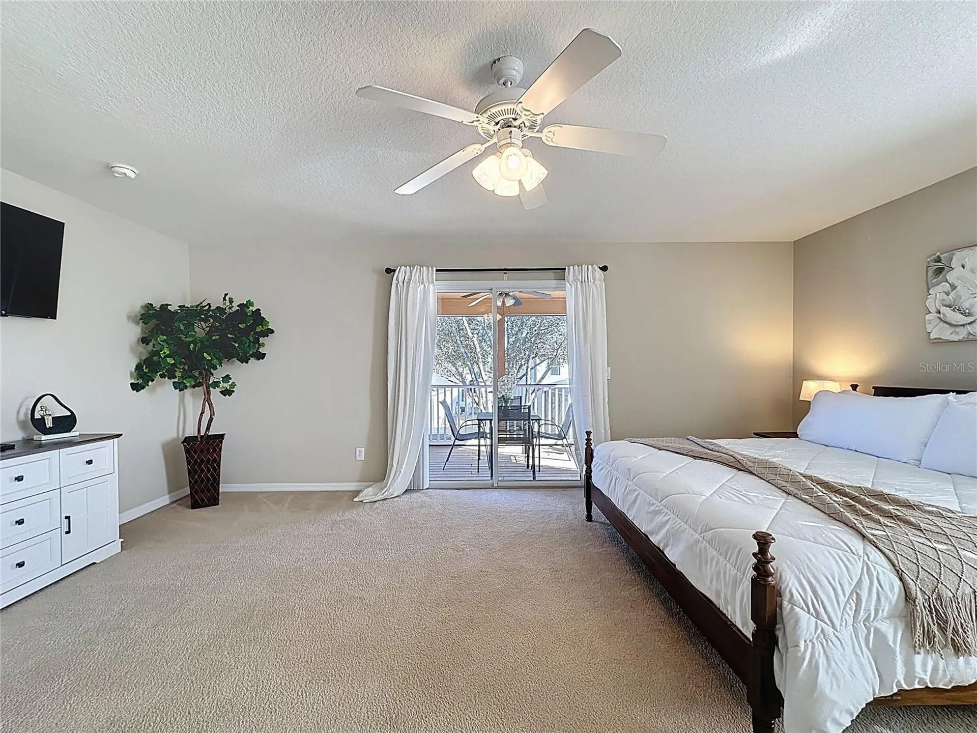 848 Sussex Drive Davenport FL 33896