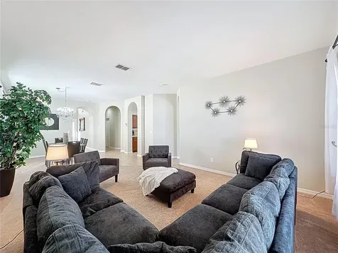 848 Sussex Drive Davenport FL 33896