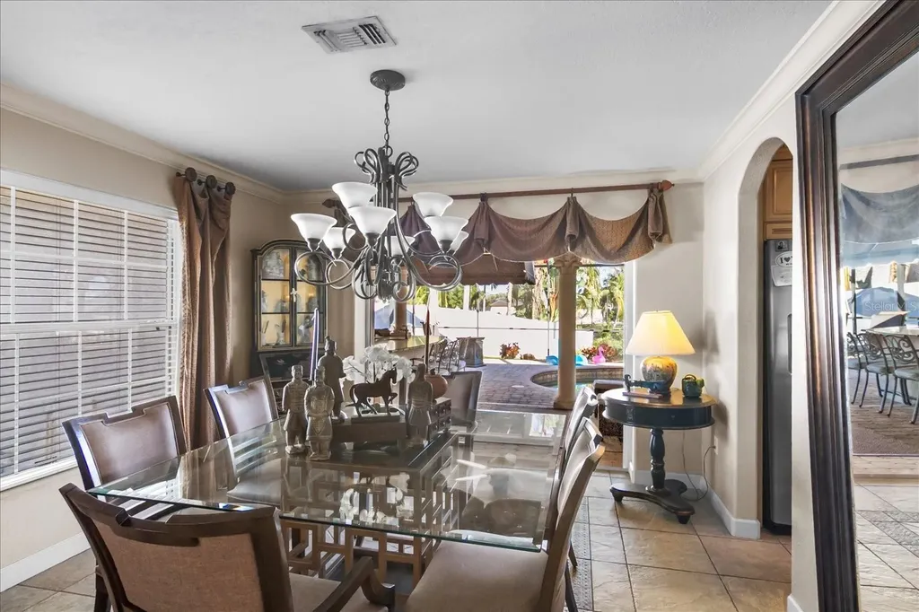 5507 America Drive Sarasota FL 34231