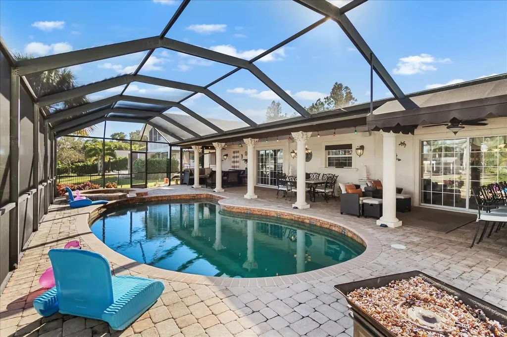 5507 America Drive Sarasota FL 34231
