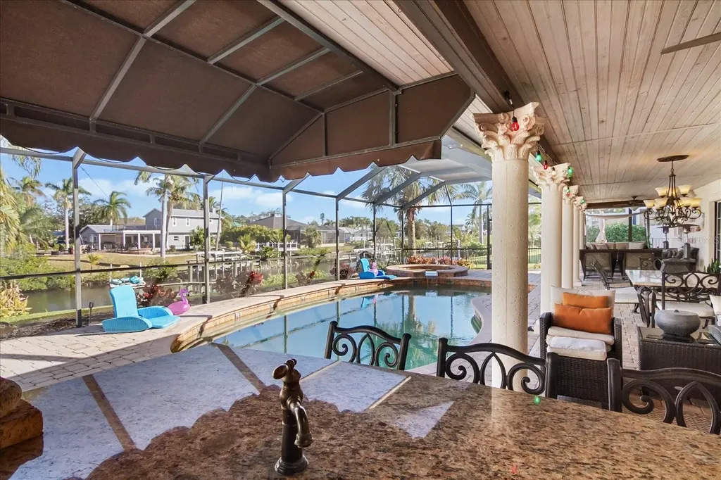 5507 America Drive Sarasota FL 34231