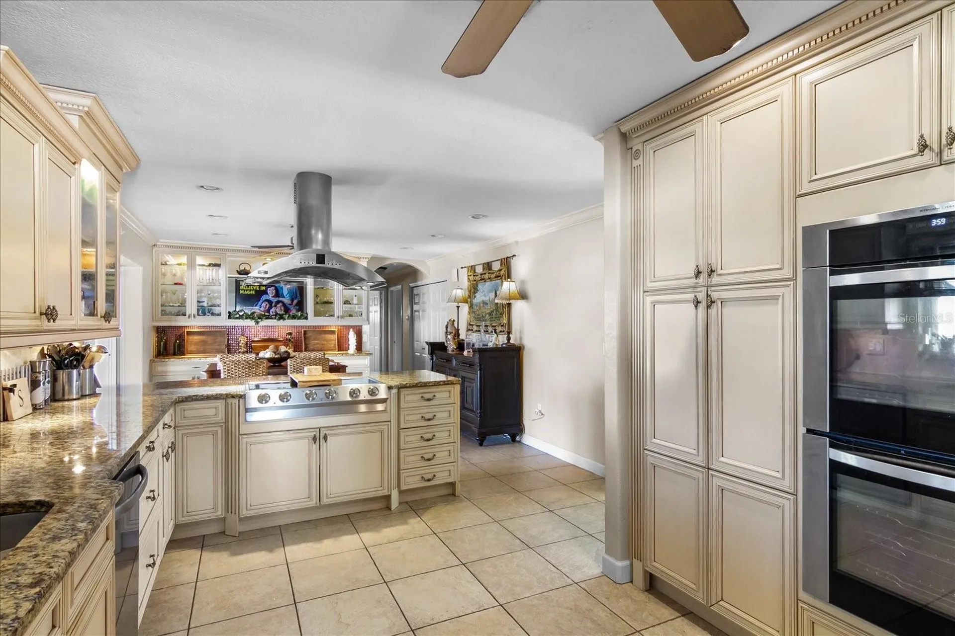 5507 America Drive Sarasota FL 34231