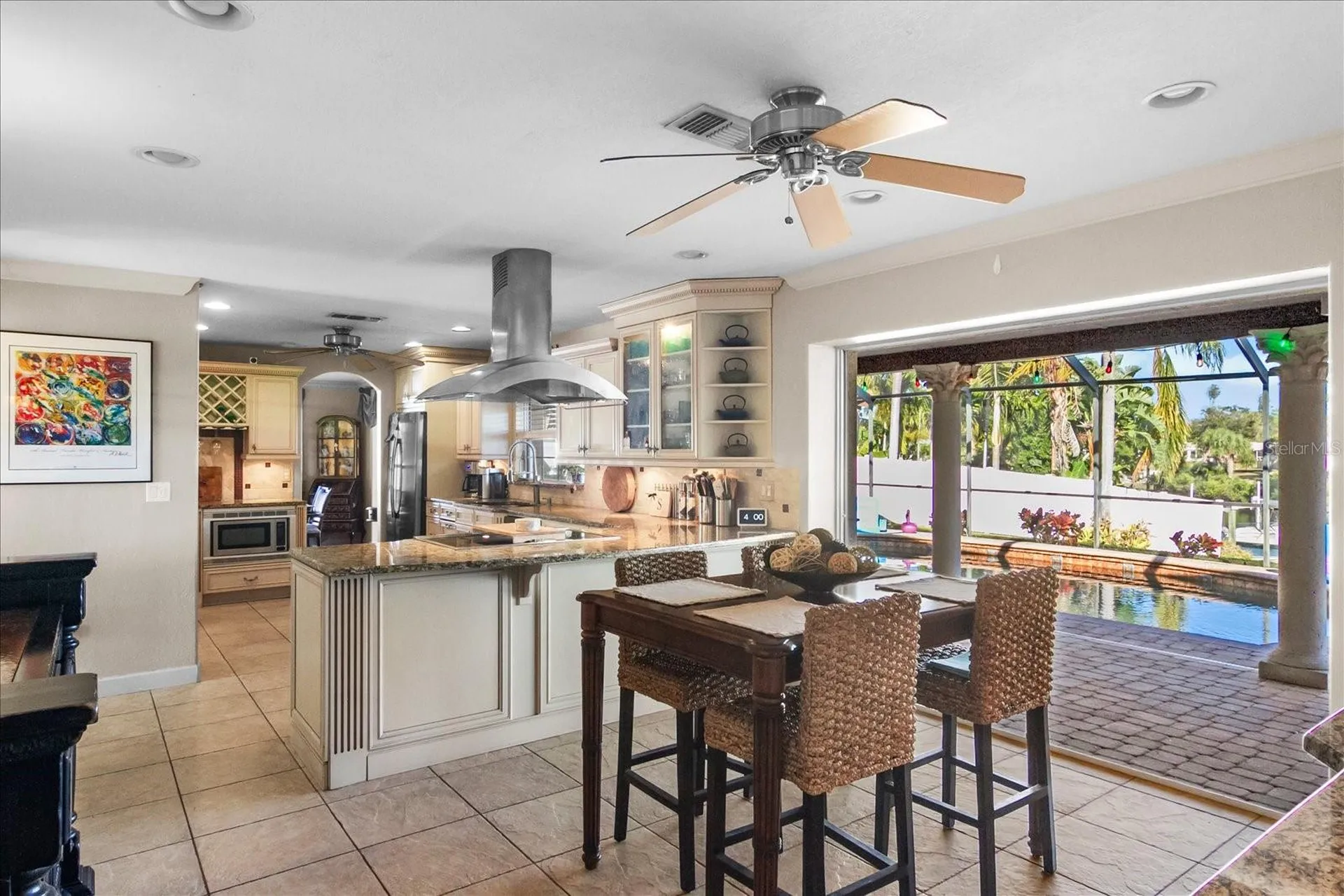 5507 America Drive Sarasota FL 34231