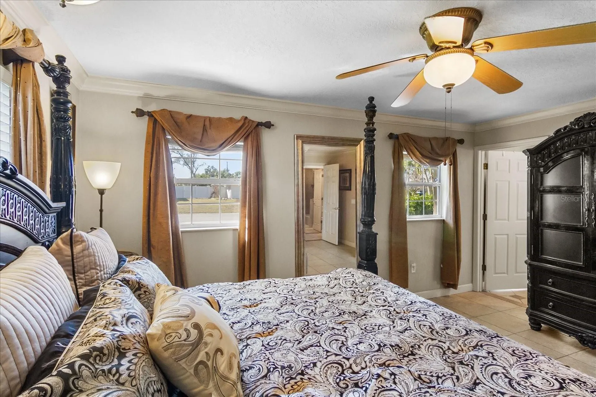 5507 America Drive Sarasota FL 34231