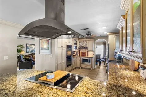 5507 America Drive Sarasota FL 34231