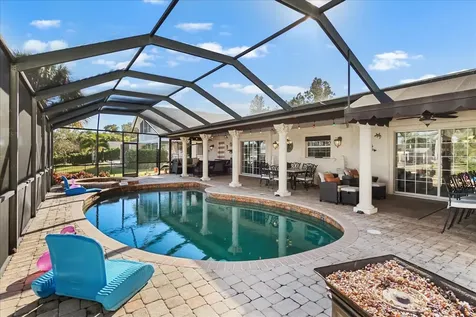 5507 America Drive Sarasota FL 34231