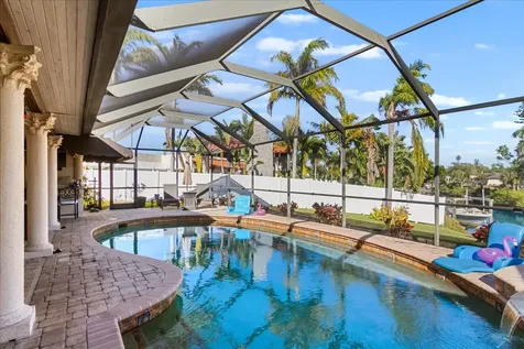 5507 America Drive Sarasota FL 34231