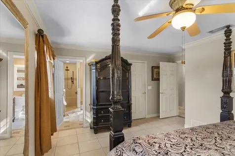 5507 America Drive Sarasota FL 34231