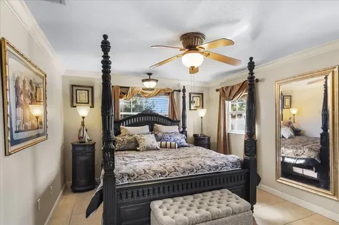 5507 America Drive Sarasota FL 34231