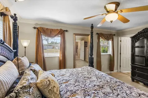 5507 America Drive Sarasota FL 34231
