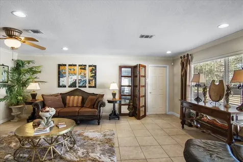 5507 America Drive Sarasota FL 34231