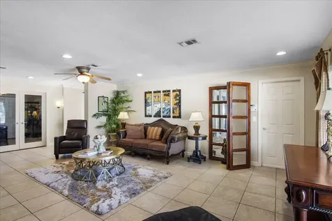 5507 America Drive Sarasota FL 34231