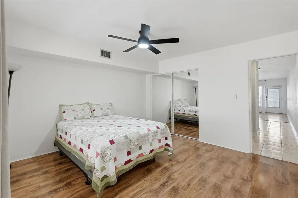5664 40th Terrace N Kenneth City FL 33709