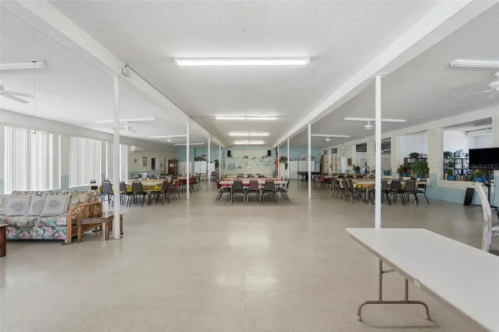 5664 40th Terrace N Kenneth City FL 33709