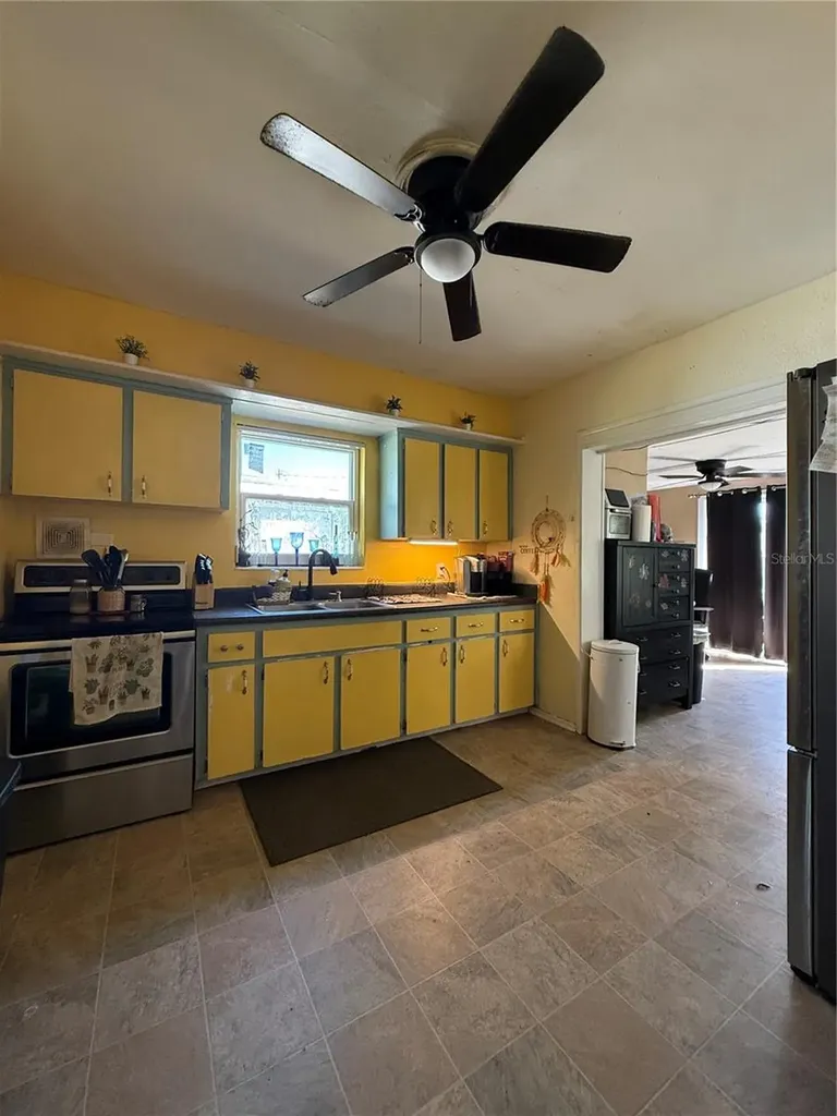 6100 Main Street New Port Richey FL 34653