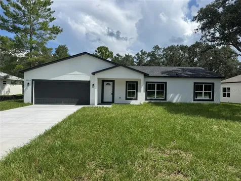 2019 W Hamshire Boulevard Dunnellon FL 34434