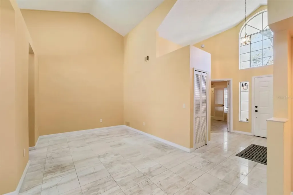 232 Wimbledon Circle Lake Mary FL 32746