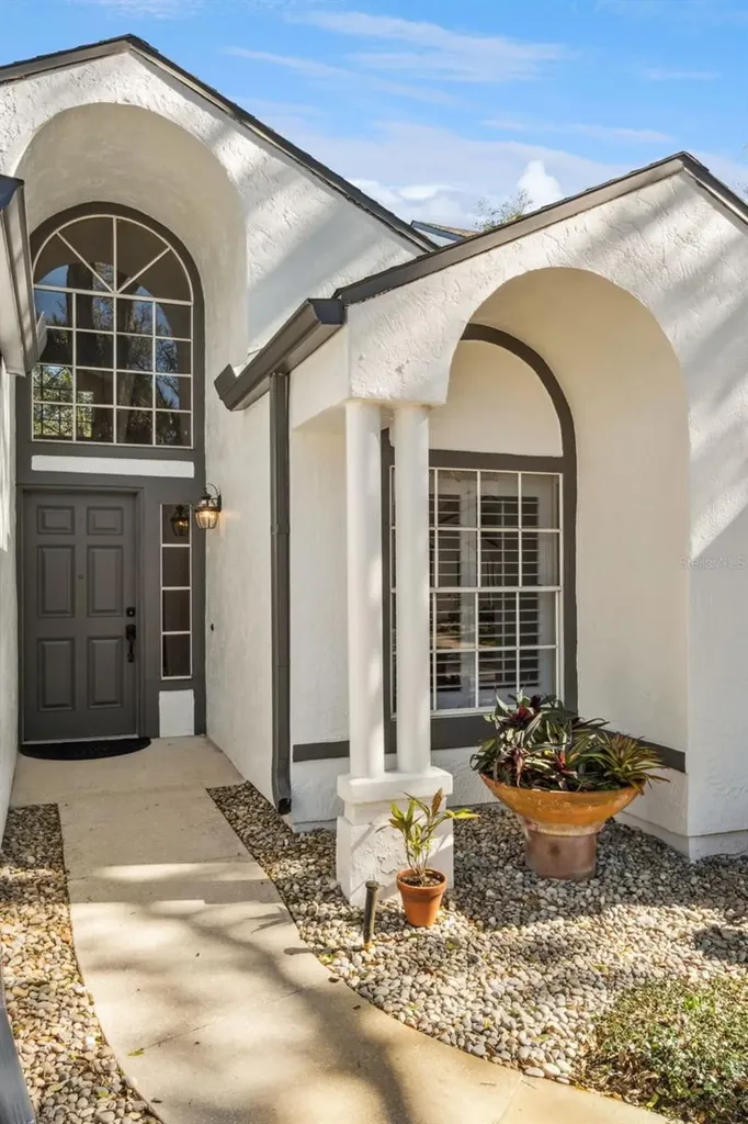232 Wimbledon Circle Lake Mary FL 32746