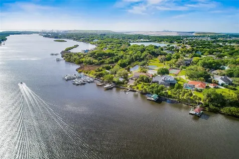 8910 Eagle Watch Drive Riverview FL 33578