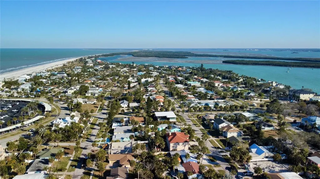 843 Bruce Avenue Clearwater Beach FL 33767