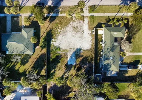 843 Bruce Avenue Clearwater Beach FL 33767