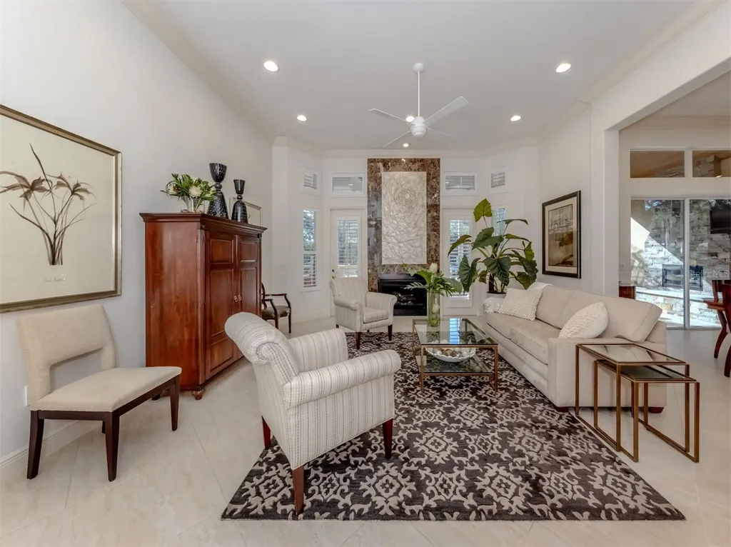 300 Stone Briar Creek Drive Venice FL 34292