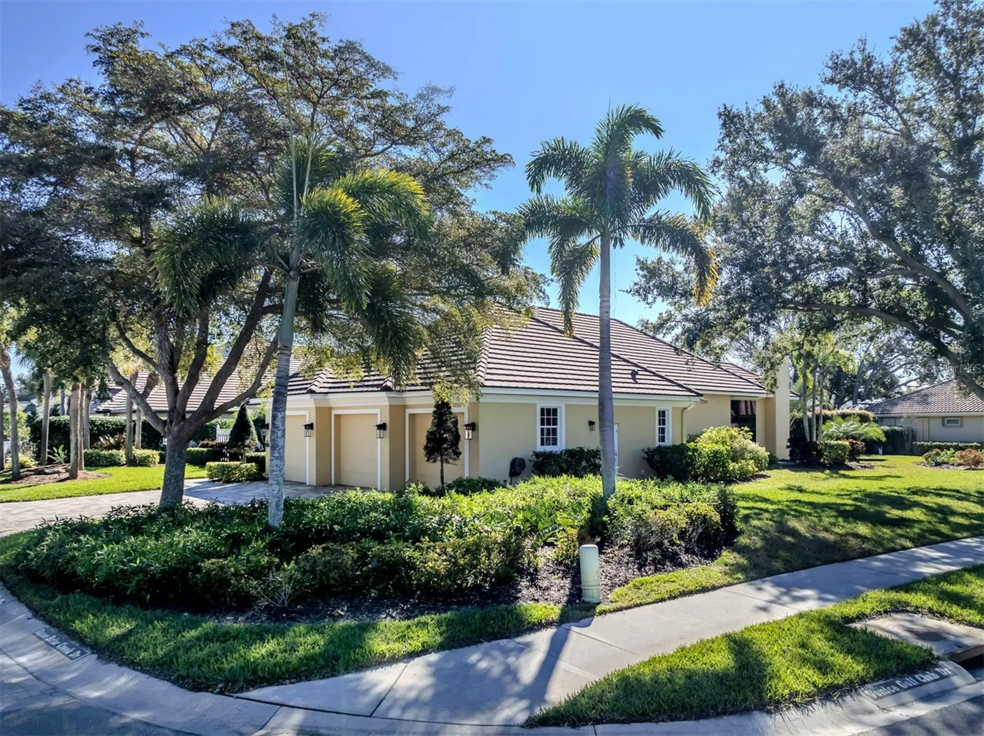 300 Stone Briar Creek Drive Venice FL 34292