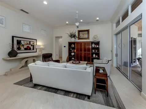 300 Stone Briar Creek Drive Venice FL 34292