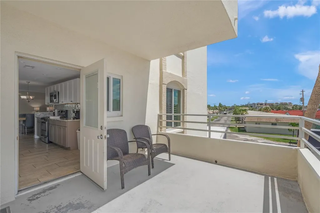 6146 Midnight Pass Road Sarasota FL 34242