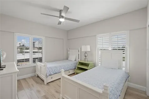 6146 Midnight Pass Road Sarasota FL 34242