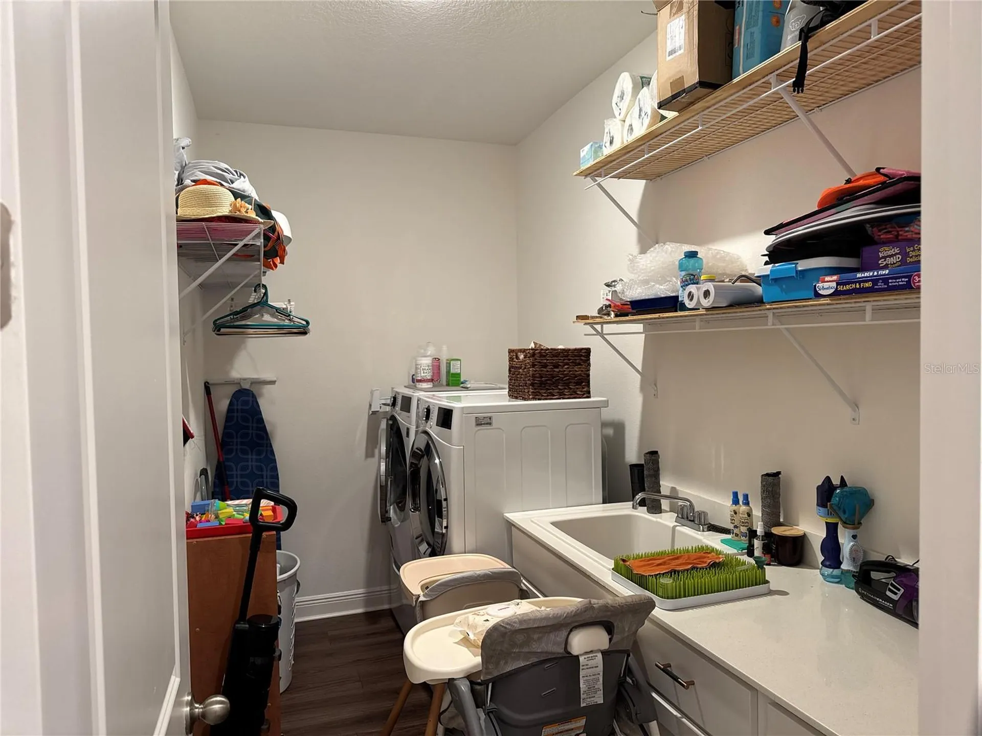 10190 Dolphin Gull Circle Thonotosassa FL 33592