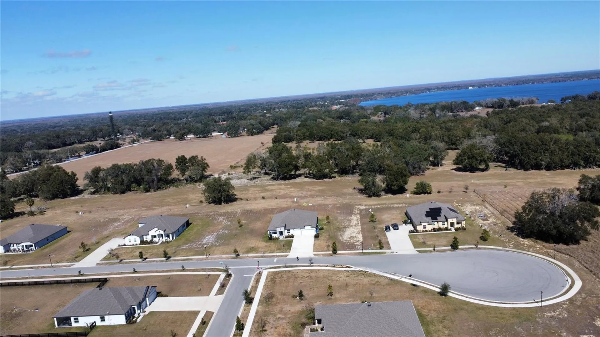 10190 Dolphin Gull Circle Thonotosassa FL 33592