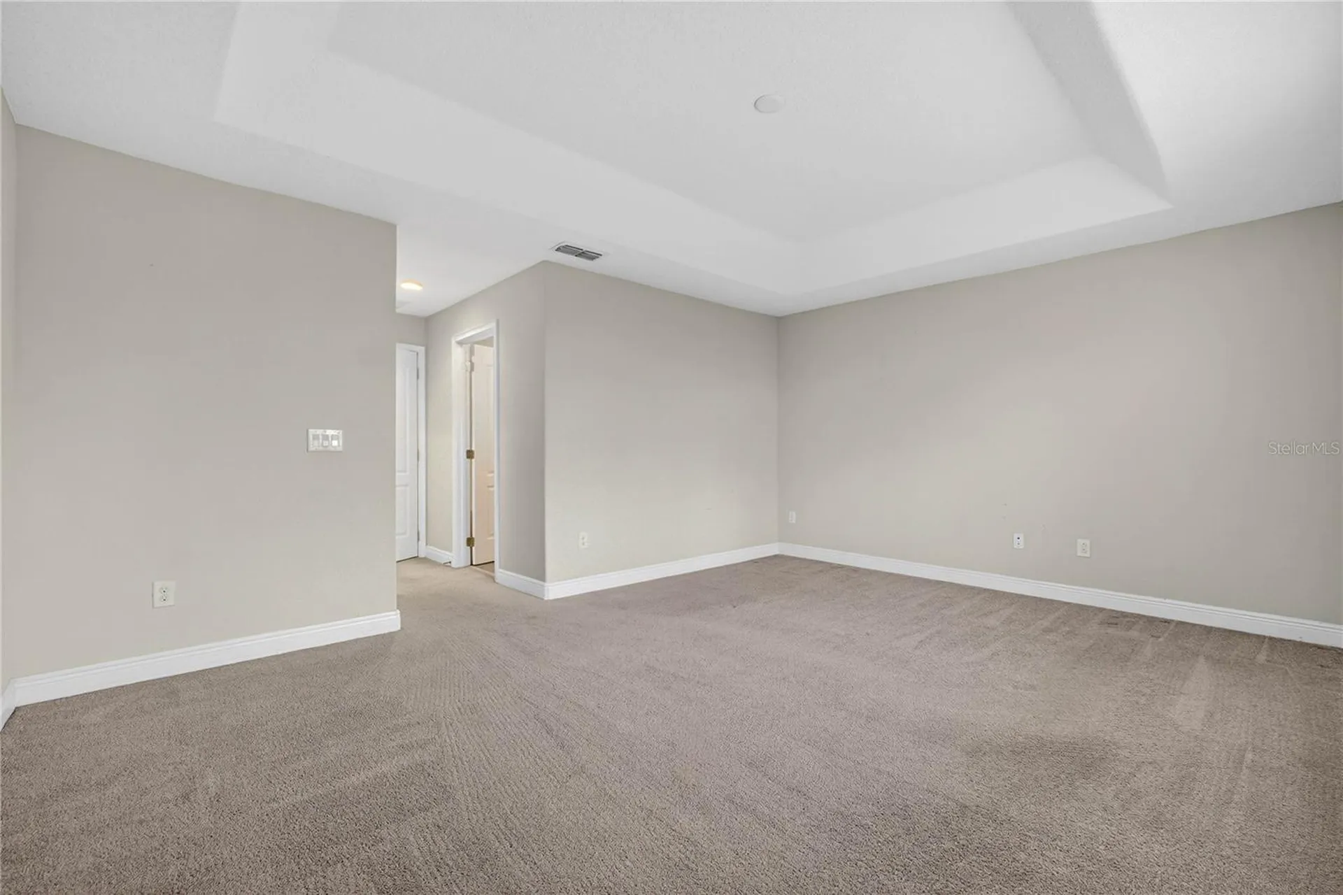 8087 Brooksville Drive Davenport FL 33896