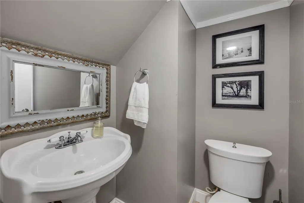 319 Wisteria Road Daytona Beach FL 32118