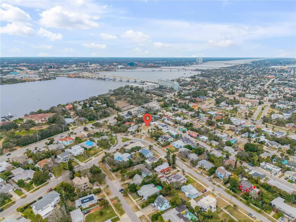 319 Wisteria Road Daytona Beach FL 32118