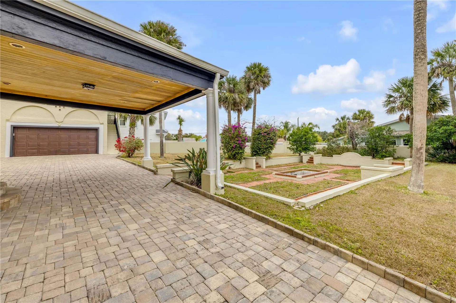 319 Wisteria Road Daytona Beach FL 32118