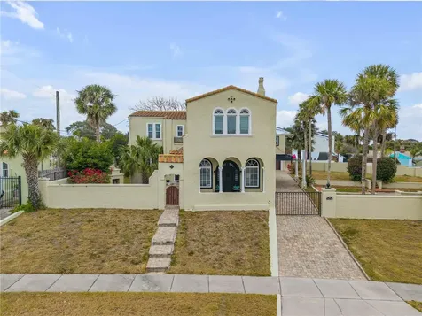 319 Wisteria Road Daytona Beach FL 32118